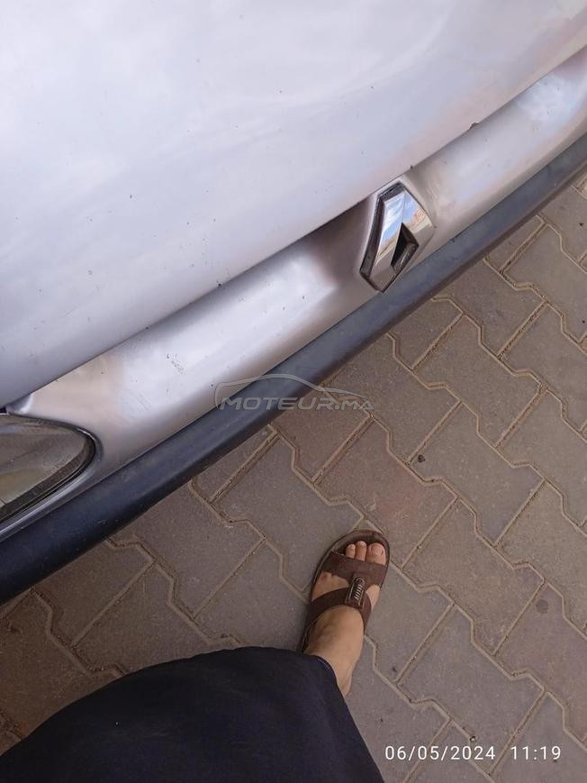 سيارة للبيع