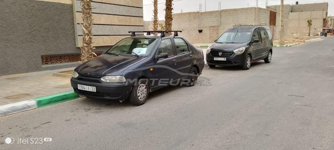 Fiat Siena Essence Manuelle 2002 à Laâyoune