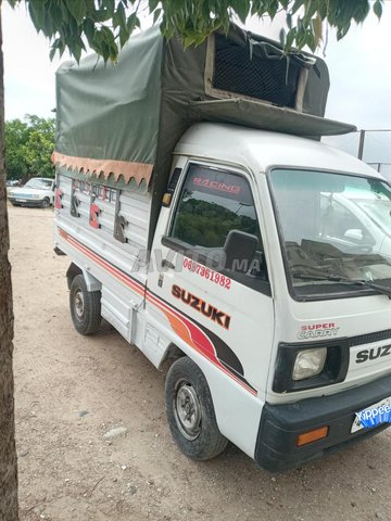 Suzuki Carry occasion Essence Modèle 1991