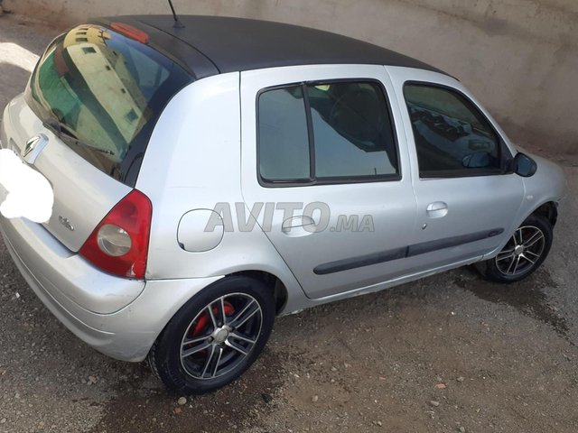 2006 Renault Clio