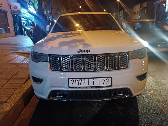 jeep grand Cherokee overland toutes options 