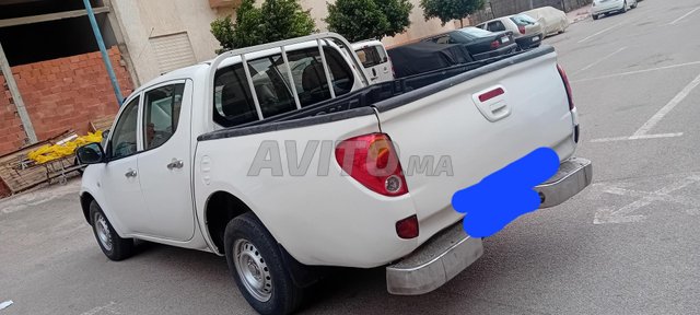 2014 Mitsubishi L200