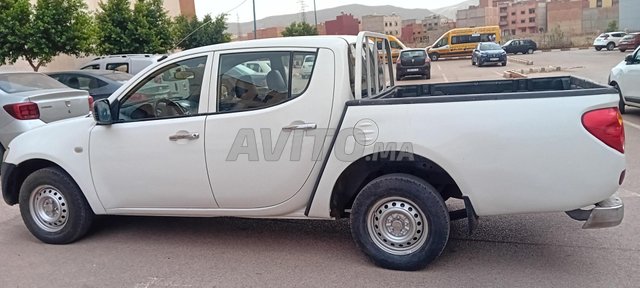 Mitsubishi L200 occasion Diesel Modèle 2014