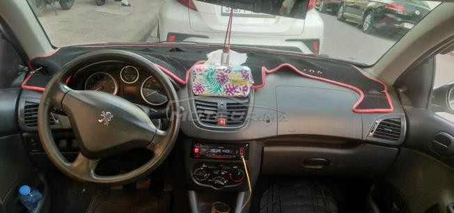 Peugeot essence 