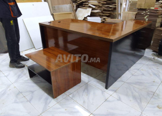 Stook des bureau et chaise new bon qualités