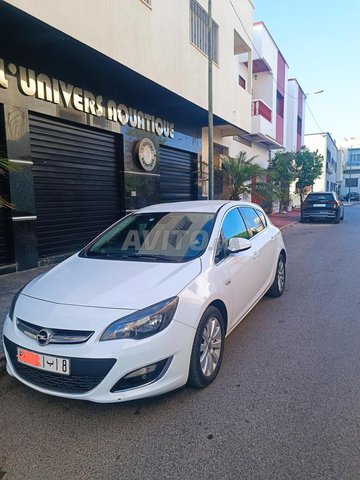 Opel Astra occasion Diesel Modèle 2014