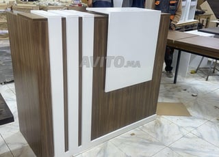 COMPTOIRE DE RÉCEPTION