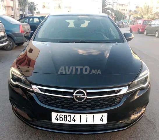 Opel Astra occasion Diesel Modèle 2017