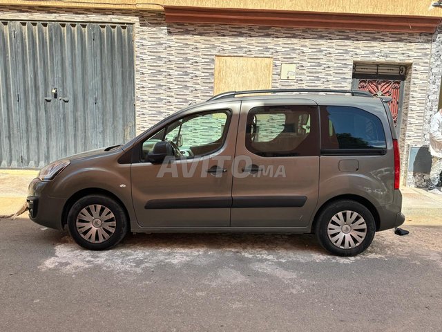 Citroen Berlingo occasion Diesel Modèle 2015