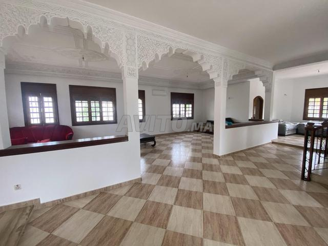 Villa très bien situé disponible a louer - 2