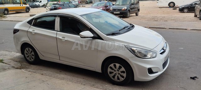 Hyundai Accent occasion Diesel Modèle 2017