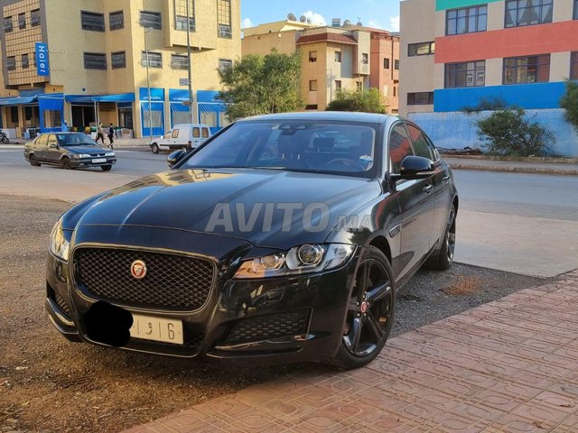 Jaguar XF occasion Diesel Modèle 2020