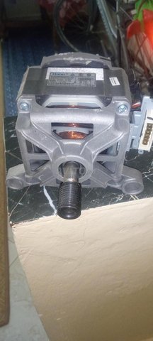 Moteur pour machine a laver Candy 9 kg.
