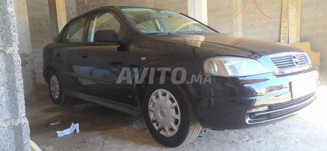 Opel Astra occasion Diesel Modèle 2004