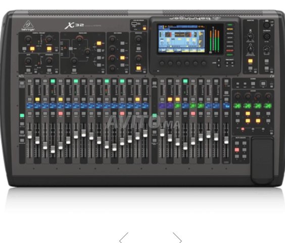 BEHRINGER X32 TABLE DE MIXAGE NUMERIQUE  