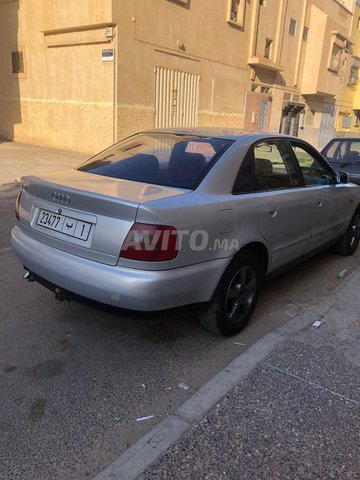 Voiture Audi A4 1998 à Fquih Ben Saleh  Diesel  - 8 chevaux