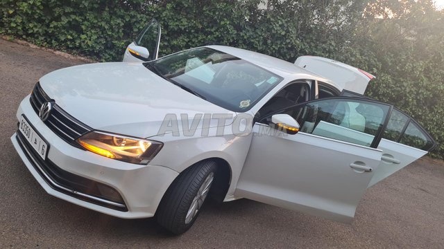 Volkswagen Jetta occasion Diesel Modèle 2016