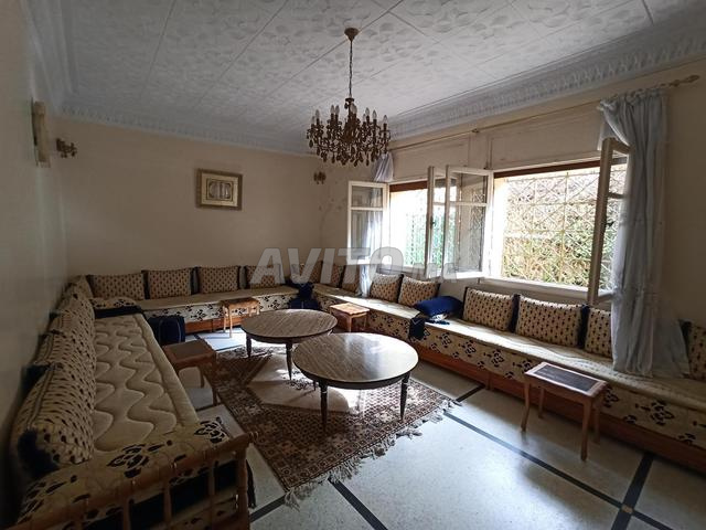 Villa spacieuse de 506 m² de 7 pièces à saisir - 2