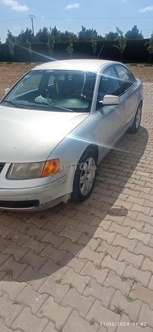 Volkswagen Passat occasion Diesel Modèle 2000