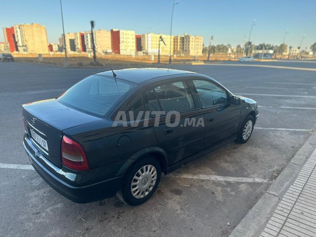 Opel Astra occasion Diesel Modèle 2004