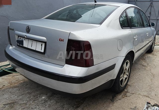 Volkswagen Passat occasion Diesel Modèle 2000