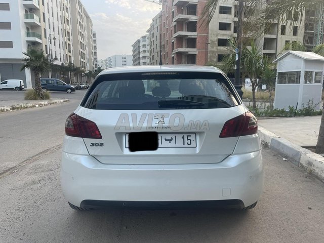 Peugeot 308 occasion Diesel Modèle 2017