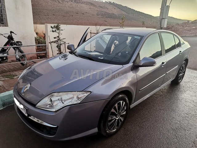 Renault Laguna occasion Diesel Modèle 2009