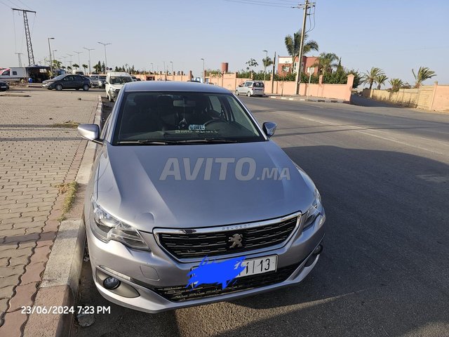 Peugeot 301 occasion Diesel Modèle 2021