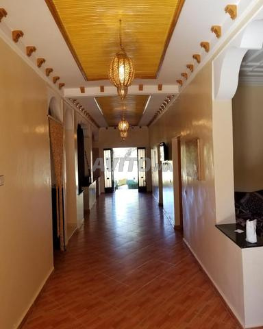 Villa de 1000m² à louer sur la route d'Ourika