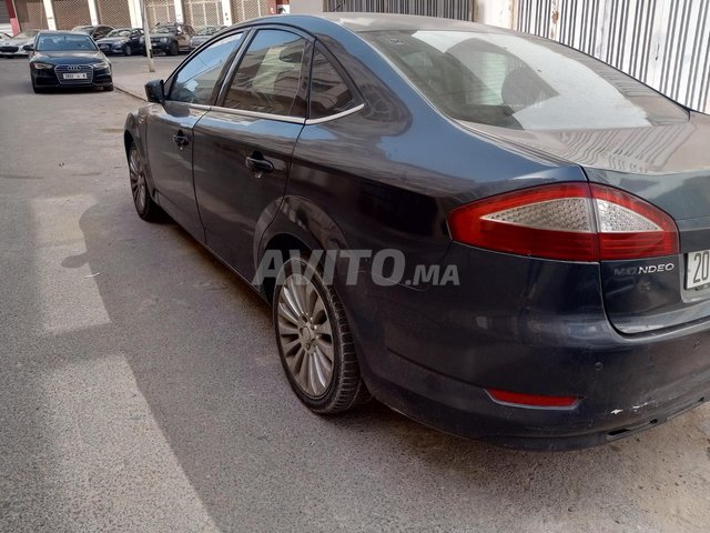 Ford Mondeo occasion Essence Modèle 2009