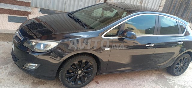 Opel Astra occasion Diesel Modèle 2012