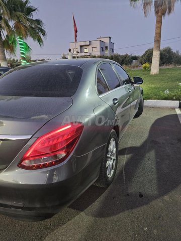 Mercedes-Benz 220 occasion Diesel Modèle 2017