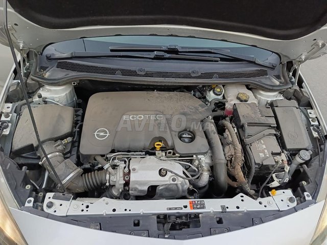 Opel Astra occasion Diesel Modèle 2019