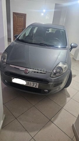 Fiat Punto occasion Diesel Modèle 2012