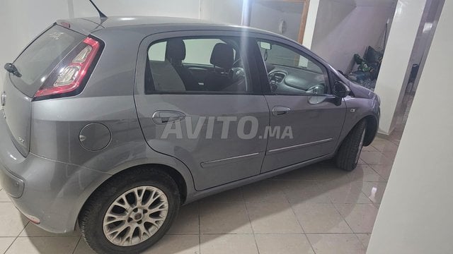 Fiat Punto occasion Diesel Modèle 2012