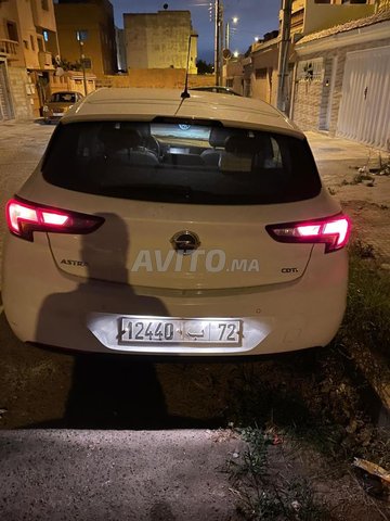 Opel Astra occasion Diesel Modèle 2018