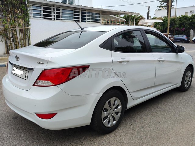 Hyundai Accent occasion Diesel Modèle 2018