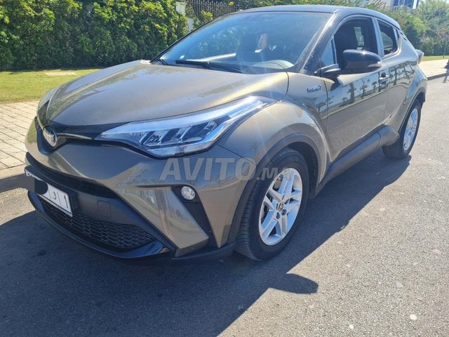 Toyota C-HR occasion Hybride Modèle 2021