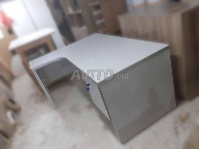 BUREAUX FABRICATION LOCAL - 2