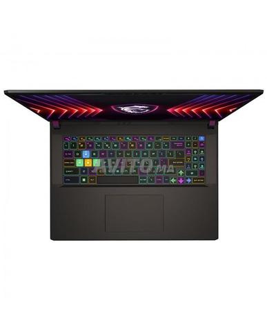 MSI Vector 17 HX A14VIG / i9-14900HX / 32GB / QHDp - 2