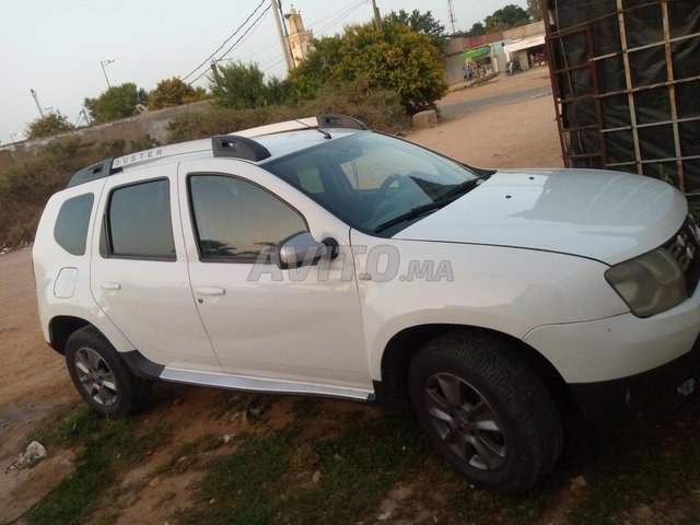 Dacia Duster occasion Essence Modèle 2015