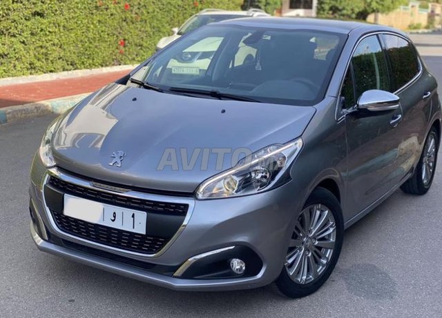 Peugeot 208 occasion Diesel Modèle 2019