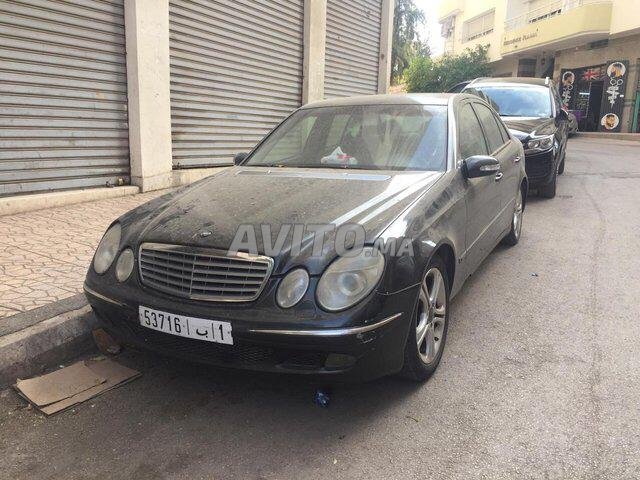 Mercedes-Benz Classe E occasion Diesel Modèle 2004