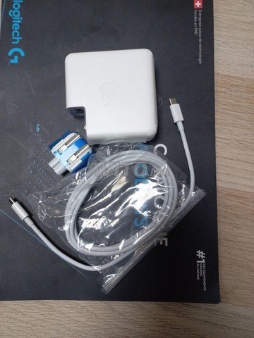 Charger  Mac Book Pro   - 96W