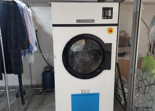 Pressing blanchisserie moderne