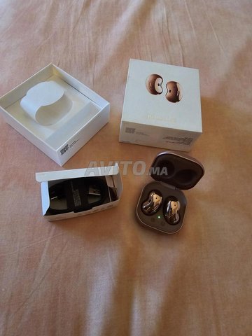 Samsung Galaxy Buds Live Neuves by AKG