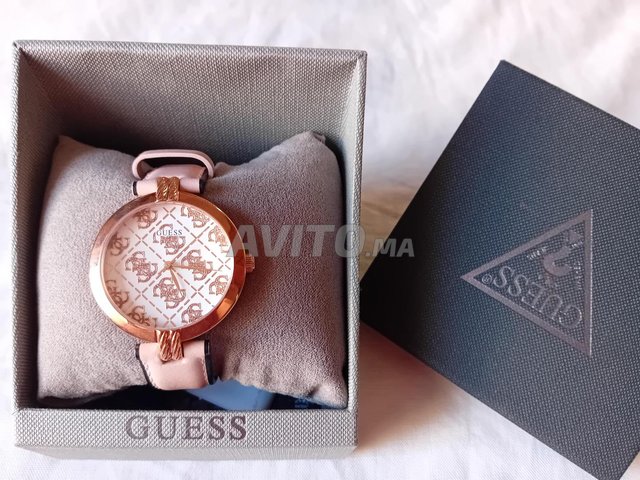 Montre femme rabat hotsell