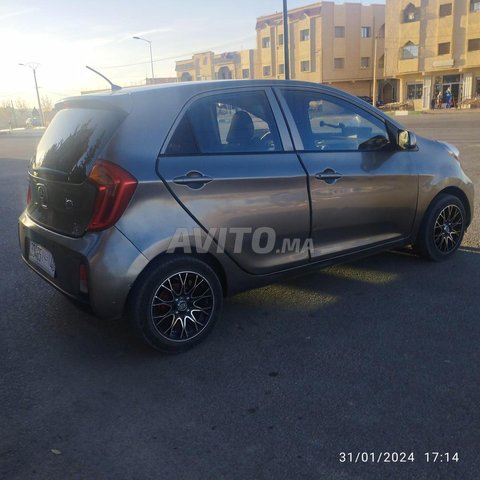 Kia Picanto occasion Essence Modèle 2016