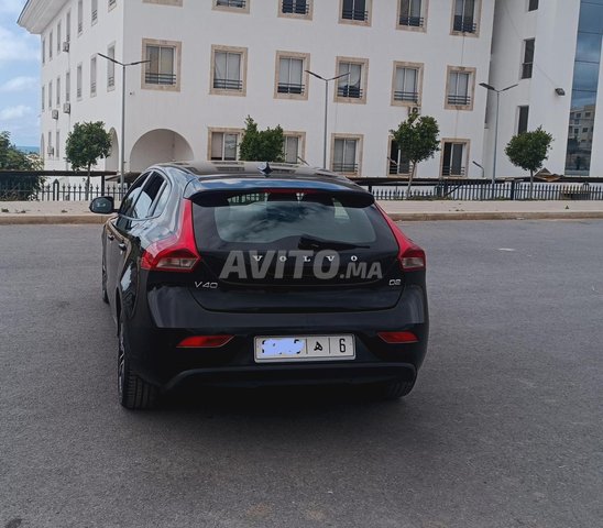 Volvo V40 occasion Diesel Modèle 2016