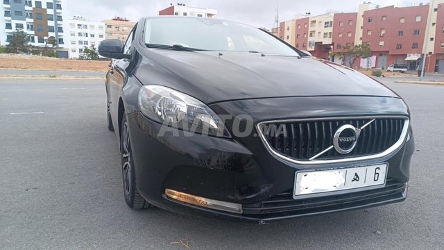 Volvo V40 occasion Diesel Modèle 2016